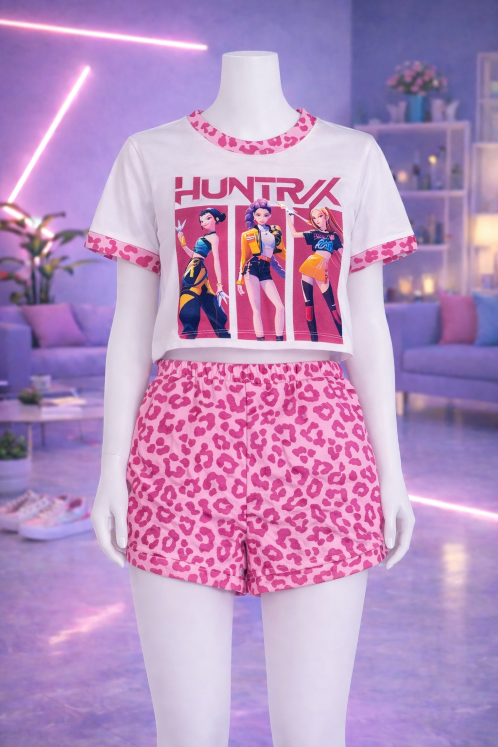 Ensemble kpop léopard